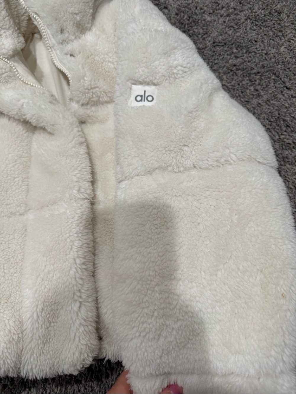 Alo Plush Sherpa Jacket - Cream - Picture 2 of 7
